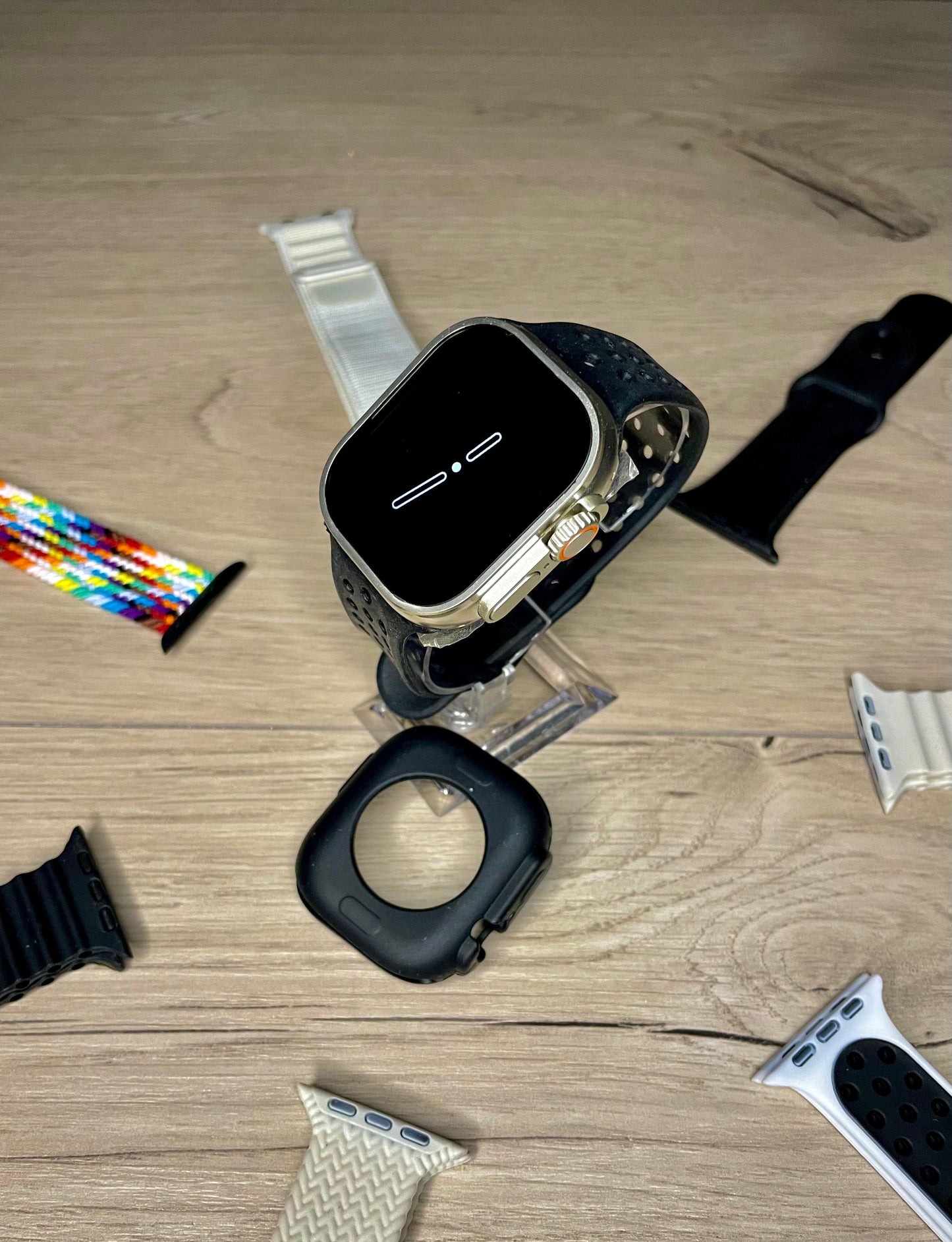 Kit Aemax – 1 Smartwatch Ultra 9 + 7 Braceletes + 1 Proteção + 1 Carregador